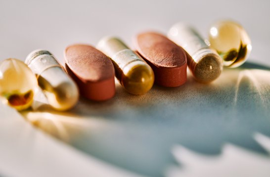 Kapseln Überdosierung Nahrungsergänzungsmittel NEM Tabletten
